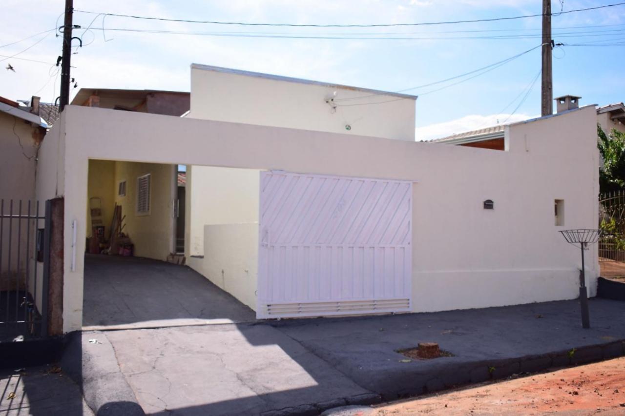 Casa Temporada Em Olimpia To Nem Ai Villa Dış mekan fotoğraf